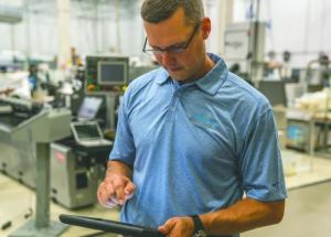 顯揚(yáng)科技亮相央視直播間