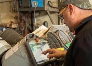 顯揚(yáng)科技亮相央視直播間